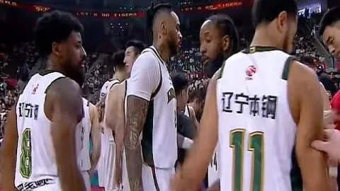 “加西亚在对波鸿之战中获勒沃库森队内最佳，书写队史先河”